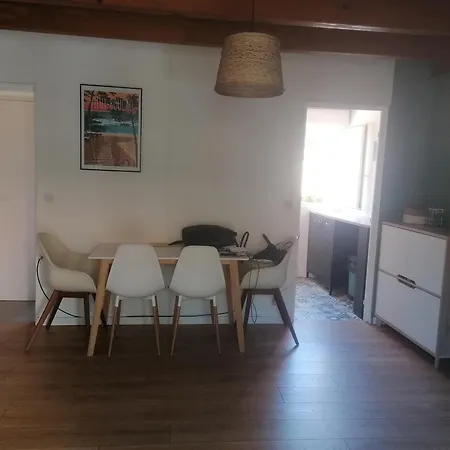 Semesterbostad Le Petit Paradis