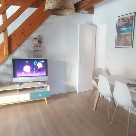 Semesterbostad Le Petit Paradis